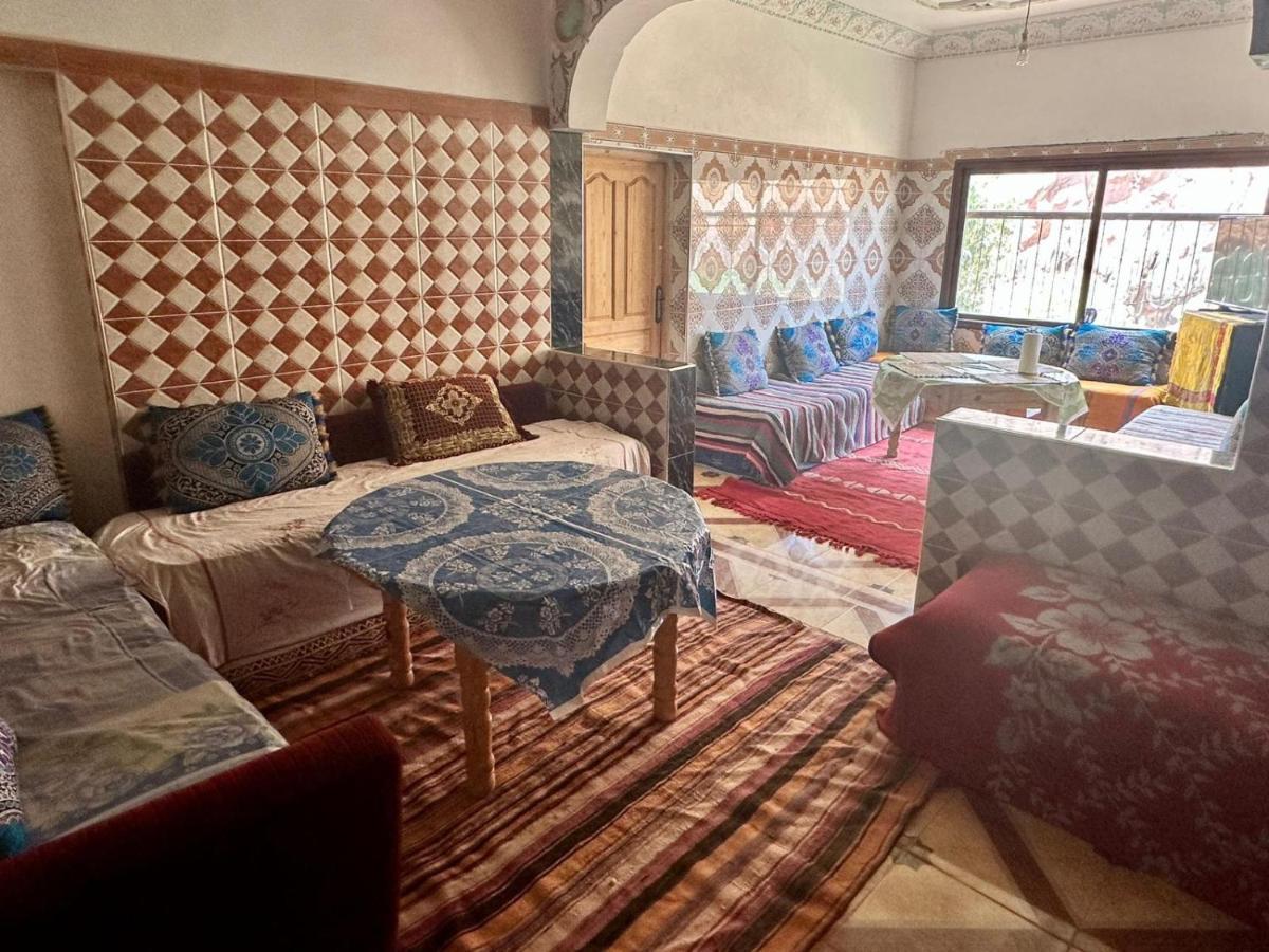 Maison D'Hote Chez La Famille Tamellalt  Екстериор снимка