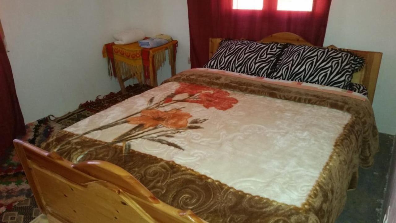 Maison D'Hote Chez La Famille Tamellalt  Екстериор снимка
